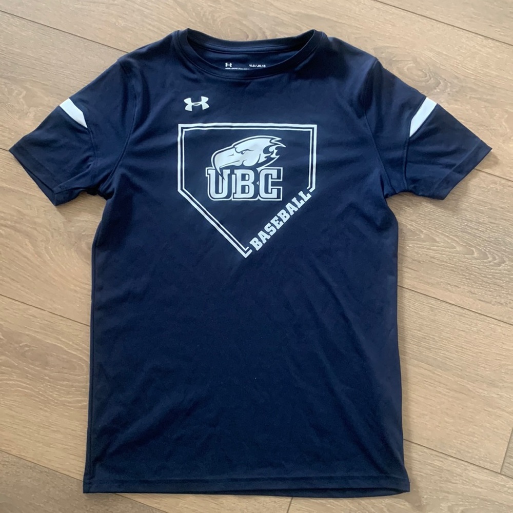 Like New Under Armor UBC baseball drift shirt Youth L